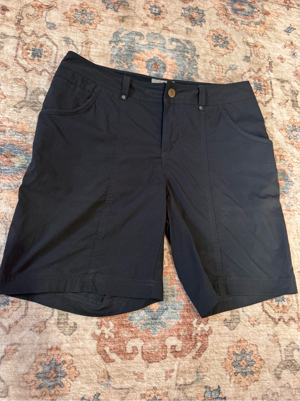 Royal Robbins Women’s Black Bermuda Hiking Travel Shorts Size 4